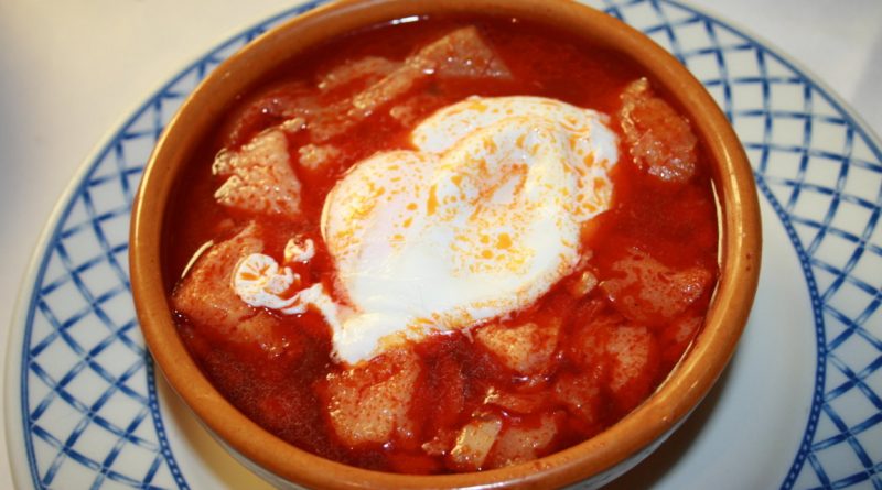Como se hace la sopa de ajo y cebolla