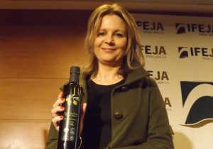 Ana cobo y el nuevo aceite Sierra Mágina
