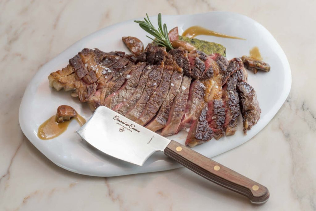 Carnes de Latasia y Urrechu