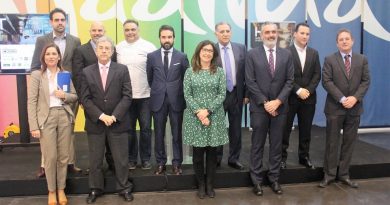 Asistentes a la presentación de H & T
