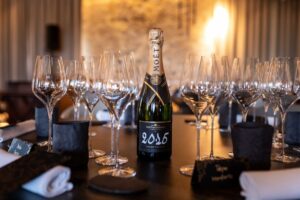 Moët & Chandon X Aponiente 02 (FILEminimizer)