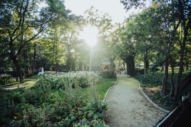 Los Jardines de Viveros