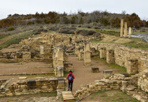 Yacimiento arqueologico de Santa Criz Javier Campos Turismo de Navarra (FILEminimizer)