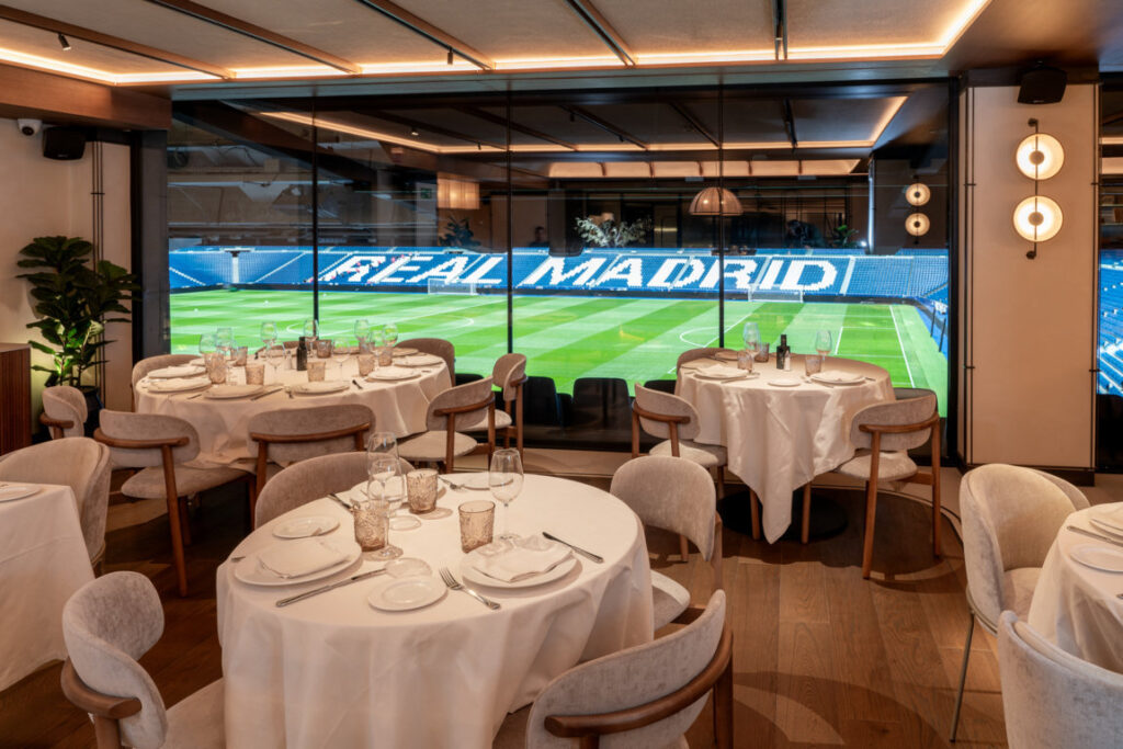 LaMaquina Puerta57 052 (FILEminimizer)