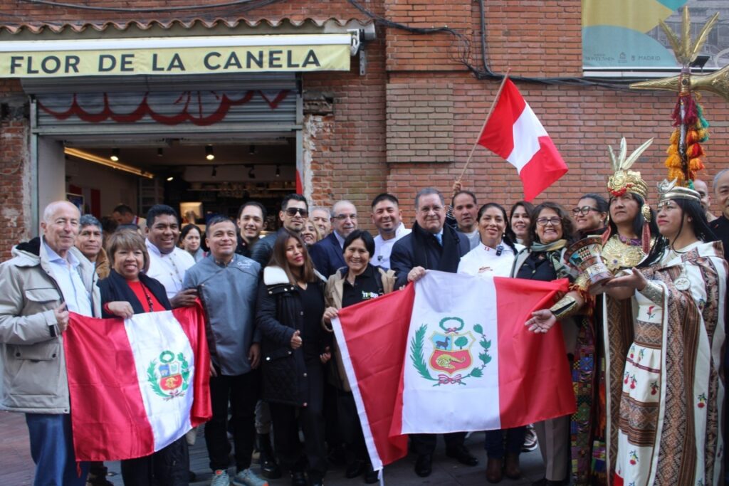 EMBAJADOR Y CHEFS (FILEminimizer)