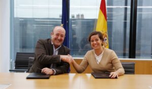 fernando ezquerro (OIVE) elisa carbonell (ICEX) (FILEminimizer)