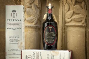 thumbnail Oro Mejor Diseño AOVE Premium Colonna Molensis XXV, Packaging Evooleum Awards (FILEminimizer)