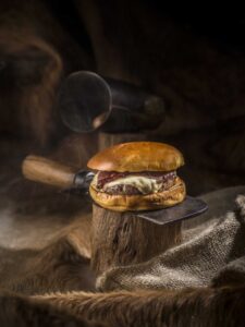 241008 Juanchos El Capricho hamburguesa 0027513 (FILEminimizer)