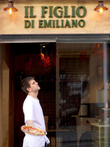 Il figlio di Emiliano Sabadell (FILEminimizer) Il figlio di Emiliano Sabadell (FILEminimizer)