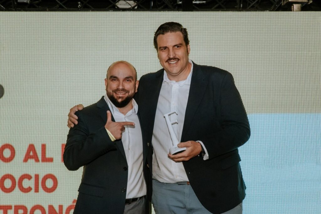 thumbnail Cover -30 2 (1)