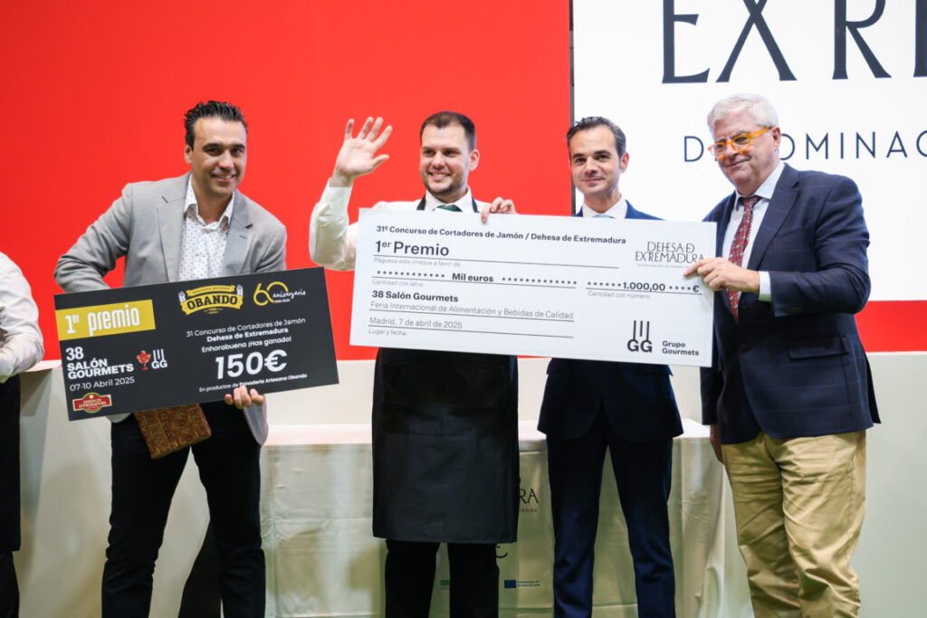 Concurso nacional cortador jamon DOP Dehesa de Extremadura (4) (FILEminimizer)