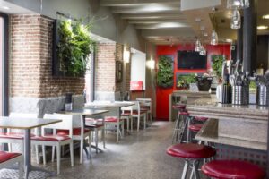 PONZANO zona del bar (FILEminimizer)