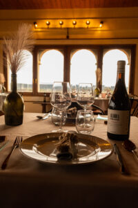 Adahuesca . Bodegas Alodia. restaurante (FILEminimizer)