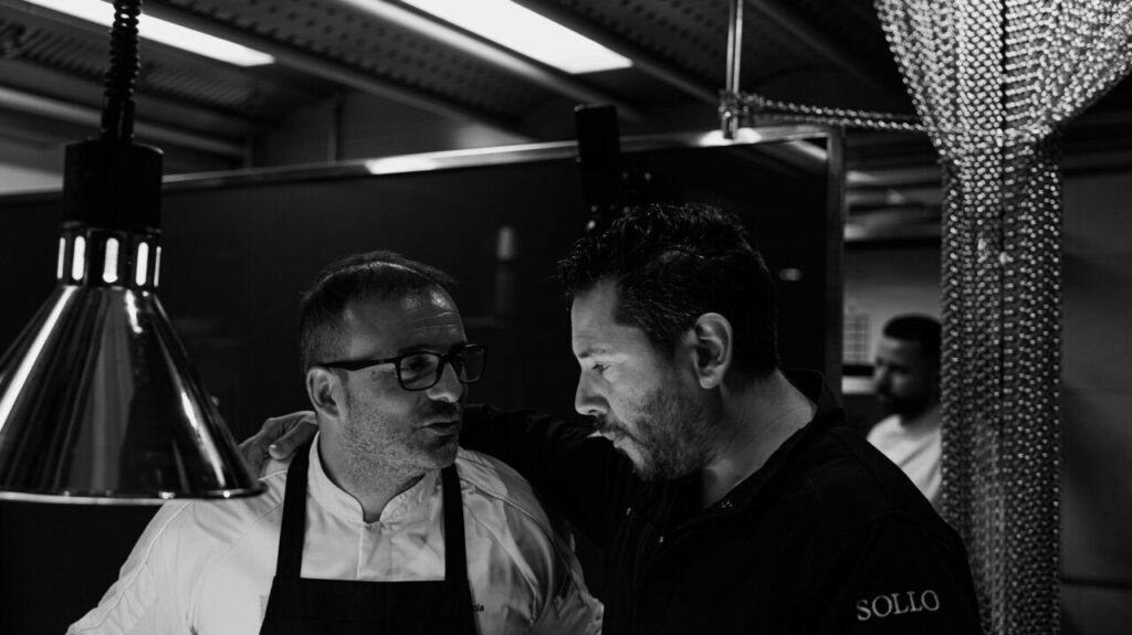 FOTO PARA N.D.P A CUATRO MANOS