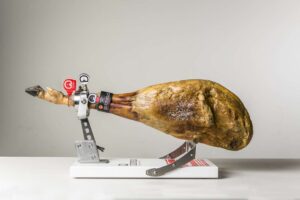 170727 EDT Guijuelo jamo¦ün etiqueta roja jamonero 0Z6A1512 (FILEminimizer)