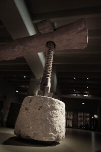 Vivanco, Museo de la Cultura del Vino. prensa de viga