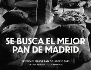 Cartel del premio El Mejor Pan de Madrid 2025 con panes artesanales.