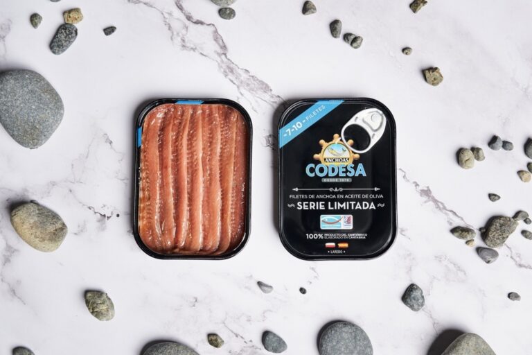 Lata de anchoas de la serie limitada de Codesa con filetes en aceite de oliva