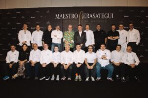 Grupo de chefs reunidos en homenaje a Martín Berasategui en Marbella