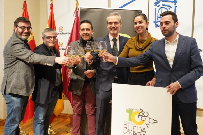 Celebración del X aniversario del festival Rueda con Rueda con brindis