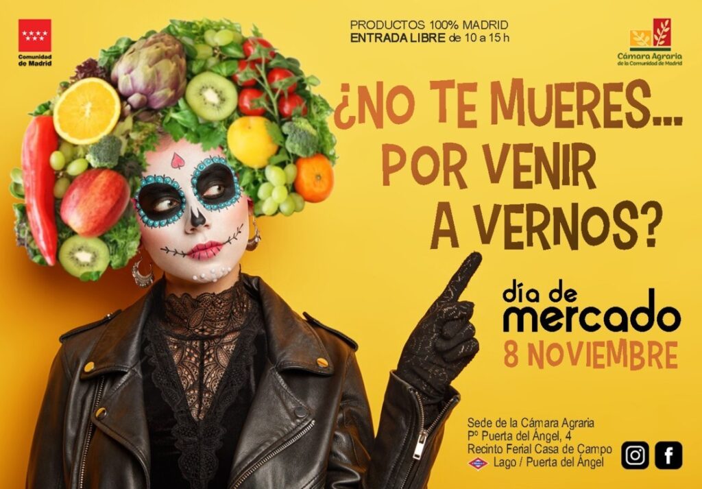 Mujer con maquillaje de calavera y frutas en la cabeza