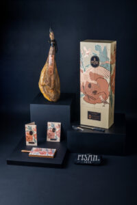 Set de presentación del Jamón Alta Gastronomía de FISAN con estuche y accesorios.