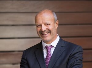 Antoni Llorens, presidente de Alimentaria, sonriendo en un entorno profesional.