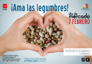 Manos formando un corazón con legumbres variadas para el Día de Mercado