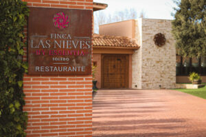 Entrada del restaurante Finca Las Nieves by Essentia en Toledo