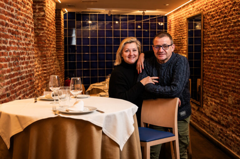 Melania Berdún y Paco García en el Bar Restaurante Ponzano