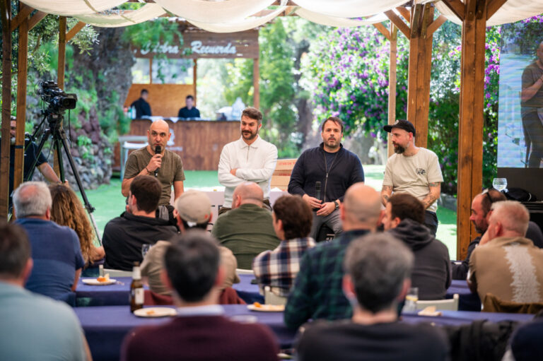 Participantes en el debate de clausura del Encuentro Internacional de Cocinas Rurales