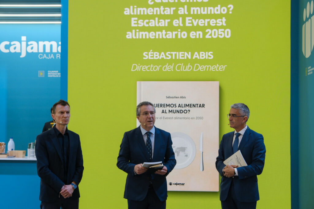 Presentación del libro sobre seguridad alimentaria en Cajamar