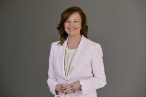 Anna Bosch, presidenta del Consorcio del Jamón Serrano Español, sonriendo.