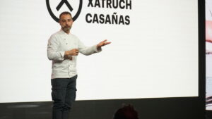 Chef Eduard Xatruch presentando en H&T 2026 en Málaga