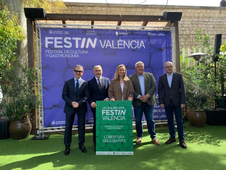 Presentación del Festival FestIN en Valencia con varios participantes