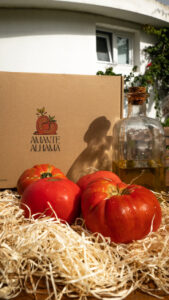 Tomates frescos de la finca Amante Alhama en Aguilar del Río Alhama