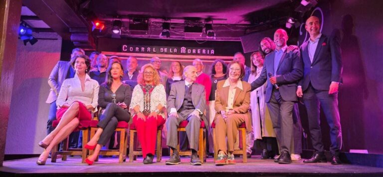 Celebración del 70 aniversario del Corral de la Morería con artistas y personalidades
