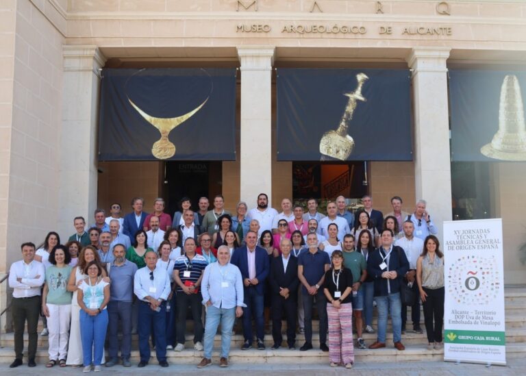 Grupo de personas en las Jornadas Técnicas de Origen España en Zamora