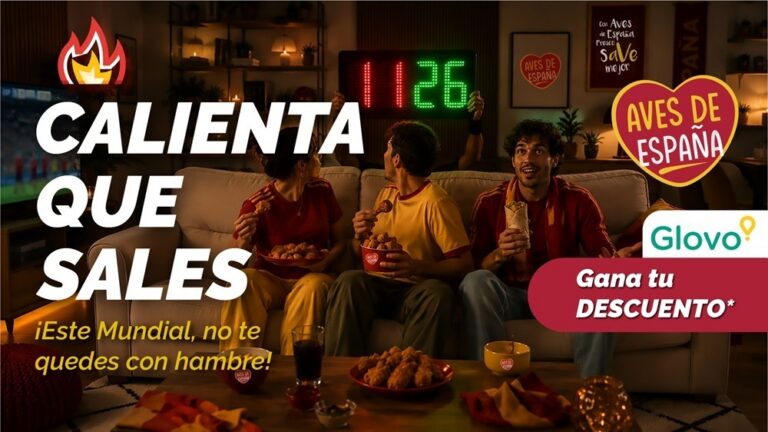 Grupo de personas disfrutando comida durante el Mundial de fútbol