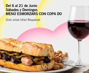 Sándwich de esmorzaret con copa de vino DO Utiel-Requena