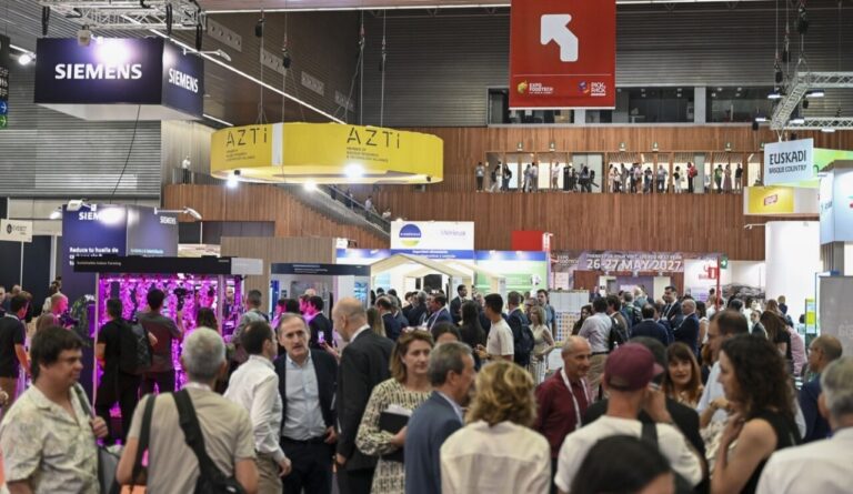 Multitud de asistentes en la Expo Foodtech y Pick&Pack 2026 en Bilbao