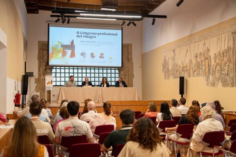 Mesa redonda en el II Congreso profesional del vinagre en Córdoba