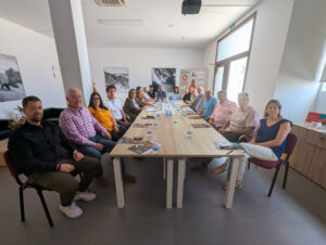 Reunión del Consejo Regulador del Jamón de Teruel con representantes del sector