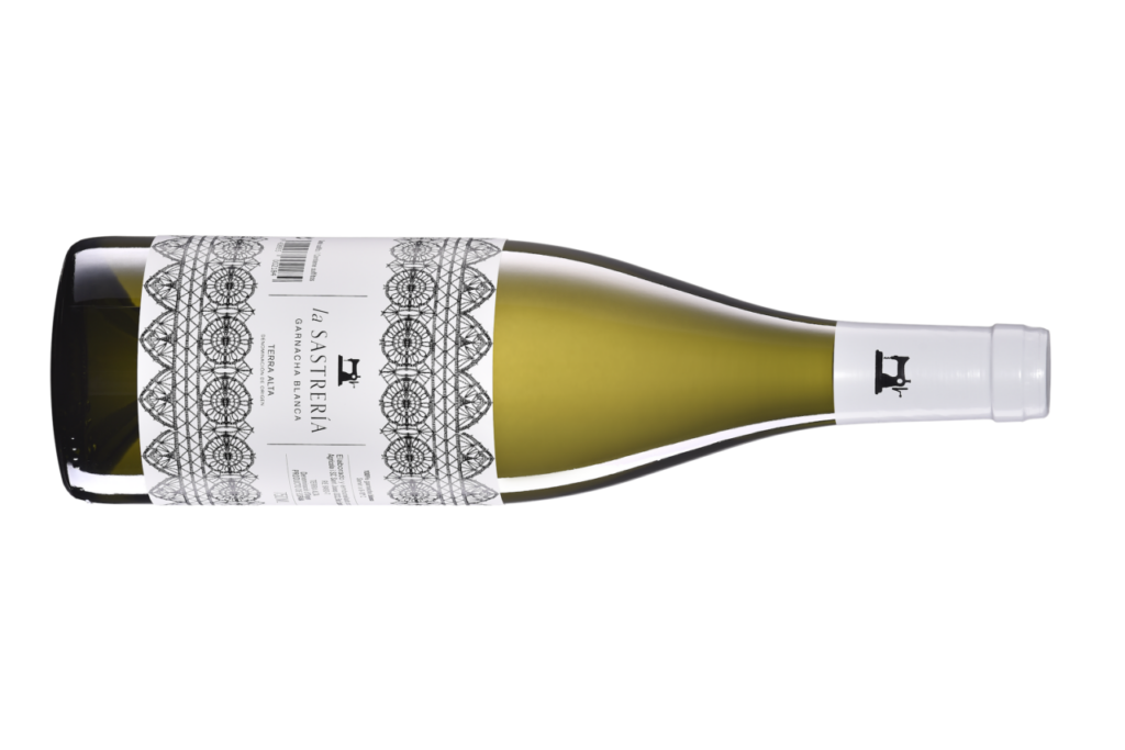 Botella de vino La Sastrería Garnacha Blanca DO Terra Alta