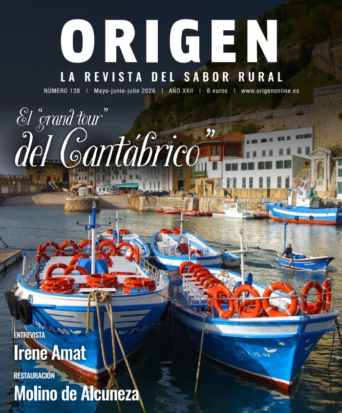 Portada de la revista Origen número 138 con barcos en el Cantábrico
