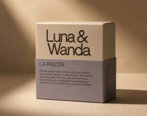 Caja de la tarta de queso con membrillo de Luna y Wanda