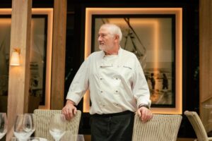 El chef Enrique Paños en el restaurante L'Albufera de Madrid